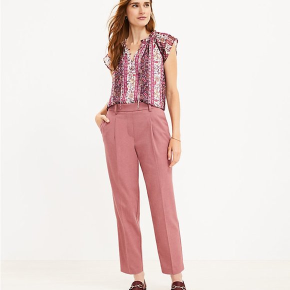 LOFT Pants - NWT LOFT Pull On Taper Pants in Brushed Flannel- Size Medium